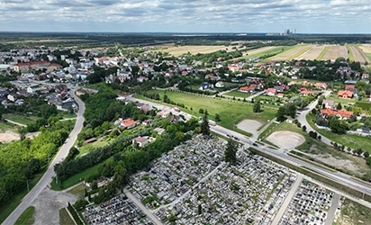 Cmentarz parafii św. Stanisława Biskupa i Męczennika Ożarowie