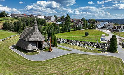 Cmentarz parafii św. Mikołaja w Maniowach